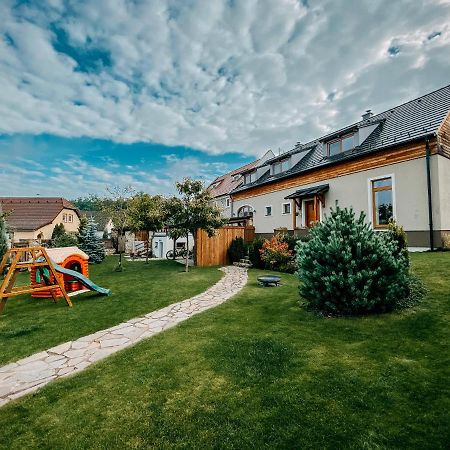 Apartmany Na Spejcharu Stribrec Bagian luar foto