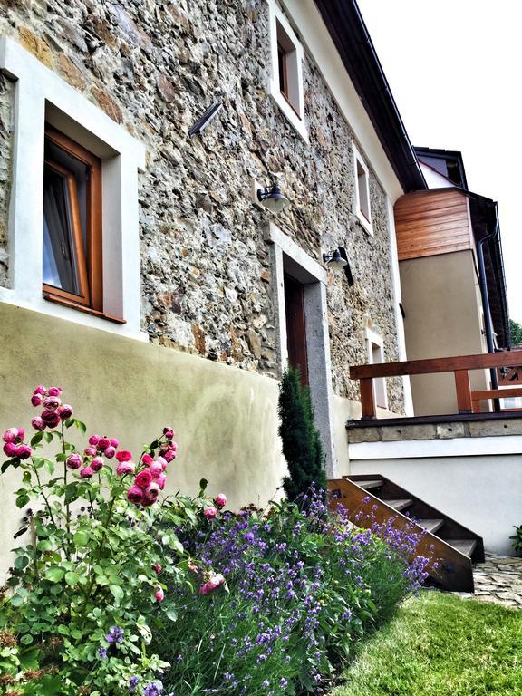 Apartmany Na Spejcharu Stribrec Bagian luar foto